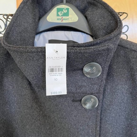 Ann Taylor Coat, gray wool - Picture 5 of 5